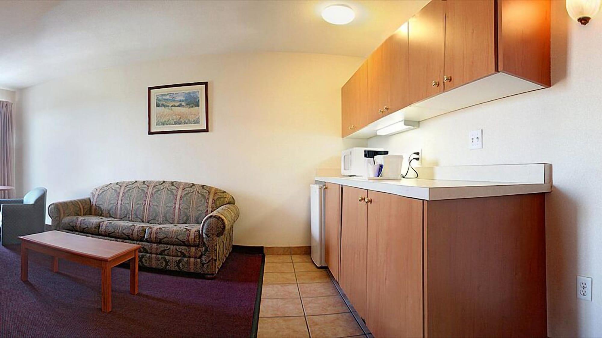 מלון Ramada By Wyndham Seatac Airport מראה חיצוני תמונה