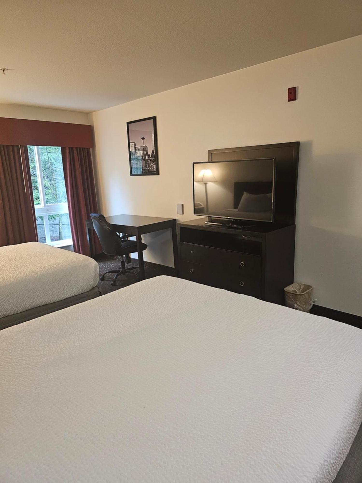 מלון Ramada By Wyndham Seatac Airport מראה חיצוני תמונה